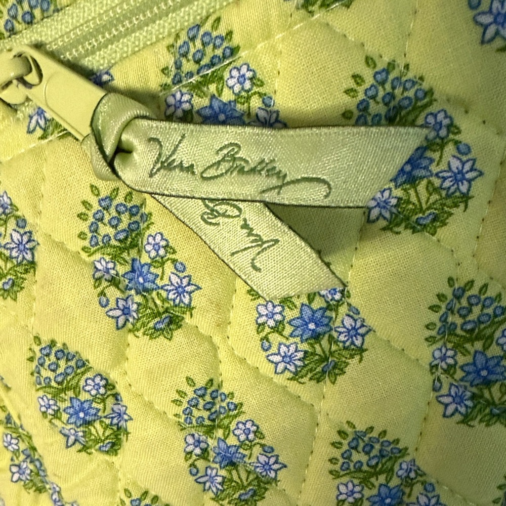 Vera Bradley Retired Citrus Elephant yellow/blue Backpack - Picture 3 of 16